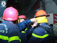 Hà Nội: Cháy rụi cửa hàng giặt là và sang chiết gas ở Vũ Tông Phan