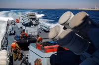 [ẢNH] Khám phá tàu tên lửa 500 tấn có hỏa lực mạnh nhất thế giới của Israel