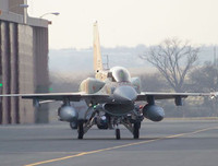 [ẢNH] Không phải vũ khí Mỹ mà 