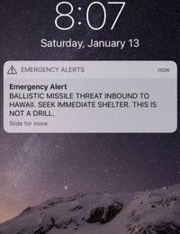 Báo động nhầm tên lửa tấn công, người dân đảo Hawaii hoảng loạn