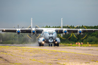 [ẢNH] Máy bay vận tải cánh quạt lớn nhất thế giới của Nga chở vũ khí bí mật tới Syria?