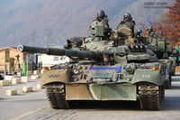 [ẢNH] Vì sao Nga từng phải gán nợ xe tăng quốc bảo cho đồng minh Mỹ?