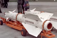 [ẢNH] Tên lửa Kh-29 của Su-30SM Nga bị kích hoạt khi máy bay chưa cất cánh