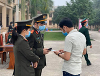 Gần 300 người hoàn thành cách ly tại Vĩnh Phúc được trở về nhà