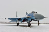 [ẢNH] Không quân Ukraine nhận loạt trang bị 