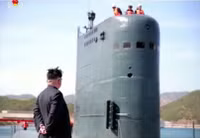 [ẢNH] Lộ diện tàu ngầm tên lửa đạn đạo thế hệ mới của Triều Tiên