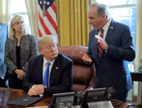 [Ảnh] Danh sách những nhân vật rời khỏi Nhà Trắng dưới thời Tổng thống Trump
