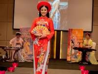 Hoa hậu Ngọc Hân tái xuất vai trò người mẫu tại Ả-rập Xê-út