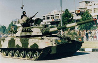 [ẢNH] Đáng sợ với chiến đoàn 320 xe tăng T-80UD của Pakistan