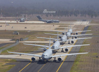 [ẢNH] Máy bay tiếp dầu KC-330 của không quân Australia biểu diễn 