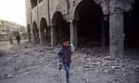 [ẢNH] Phút yên ắng đáng sợ trước khi 70.000 binh sĩ Syria lao vào tử chiến với phiến quân tại Đông Ghouta