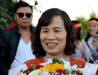 [ẢNH] Toàn cảnh xúc động đón mừng những người hùng của bóng đá Việt Nam