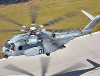 [ẢNH] 500 lính thủy đánh bộ Mỹ đổ bộ ào ạt từ trực thăng đắt hơn F-35