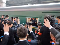 Những khoảnh khắc ấn tượng trong chuyến thăm Trung Quốc của ông Kim Jong-un