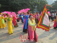 Chùm ảnh: Lễ rước đón bằng di tích lịch sử Đền-Đình Lương Sử