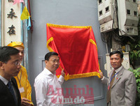 Chùm ảnh: Lễ rước đón bằng di tích lịch sử Đền-Đình Lương Sử