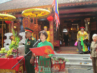 Chùm ảnh: Lễ rước đón bằng di tích lịch sử Đền-Đình Lương Sử