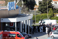 Pháp bắt giữ nghi can liên quan đến vụ bắt cóc con tin-Châu Âu thể hiện tinh thần đoàn kết