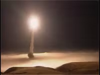 [ẢNH] Mỹ thử siêu tên lửa hạt nhân không thể đánh chặn để 'nắn gân