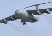 Choáng ngợp trước quy mô phi đội máy bay vận tải chiến lược của Mỹ