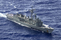 [ẢNH] Hải quân Australia bán thanh lý cặp chiến hạm 4.000 tấn cực mạnh