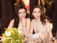 Á hậu Đại dương Diệu Thùy rạng rỡ đọ sắc với chị gái Hoa hậu Diệu Hân