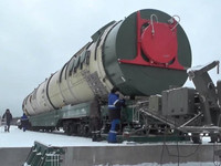 [ẢNH] Tên lửa siêu thanh Sarmat và tàu ngầm siêu lớn Belgorod của Nga tiếp tục trễ hẹn