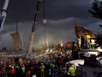 Những khoảnh khắc thảm họa thiên nhiên đáng sợ nhất thế giới năm 2017 (1)