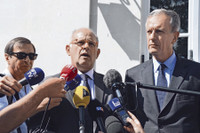 Pháp thu hồi hàng tấn sữa của Lactalis nhiễm khuẩn