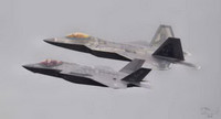 [ẢNH] Vì sao Mỹ lại che giấu kết quả đối kháng giữa F-22 và F-35?