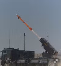 Tên lửa phòng không SPYDER-MR được tăng gấp đôi tầm bắn