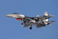 [ẢNH] Không kiêng nể, Su-35 Nga bắn thẳng vào máy bay không người lái Israel tại Syria