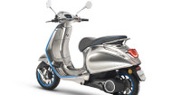 [ẢNH] Xe máy điện Vespa Elettrica về Việt Nam đắt ngang môtô