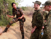 Cận cảnh những nữ quân nhân xinh đẹp và rắn rỏi các nước trên thế giới