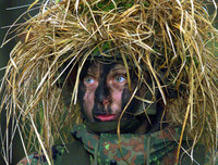 Cận cảnh những nữ quân nhân xinh đẹp và rắn rỏi các nước trên thế giới