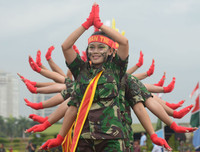 Cận cảnh những nữ quân nhân xinh đẹp và rắn rỏi các nước trên thế giới