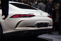 [ẢNH] Xế hộp Mercedes-AMG GT 53 hút khách với giá 100.000 USD