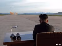 [ẢNH] Triều Tiên phóng tên lửa nhằm đáp trả việc Hàn Quốc sở hữu ‘sát thần’ F-35?