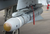 [ẢNH] Mỹ ngưng cấp sát thủ không đối đất AGM-65 cho F-16 Iraq