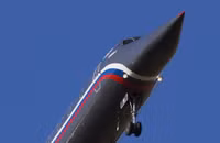 [ẢNH] Nga hồi sinh máy bay huấn luyện 'Ngọc trai đen'