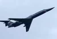 [ẢNH] Nga hồi sinh máy bay huấn luyện 'Ngọc trai đen'