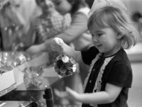 [Ảnh] Nhìn lại không khí rộn ràng đón năm mới thời Liên Xô