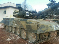 [ẢNH] Chưa kịp thị uy Thổ Nhĩ Kỳ, siêu tăng T-90A Syria đã bị phiến quân tóm sống