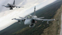 [ẢNH] Tiêm kích JAS-39 Gripen Thụy Điển gửi 