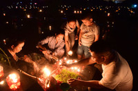 Lễ dâng hương, tưởng nhớ các Anh hùng- liệt sỹ diễn ra trang trọng trên toàn quốc