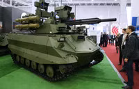 [ẢNH] Được tái triển khai, robot 'tử thần' Uran-9 Nga sẽ phô diễn bản năng sát thủ