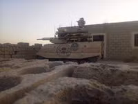 [ẢNH] Được tái triển khai, robot 'tử thần' Uran-9 Nga sẽ phô diễn bản năng sát thủ