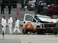 FBI truy tìm nghi can thứ hai vụ tấn công khủng bố New York