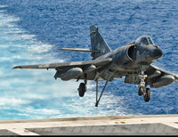 Anh bảo vệ đảo tranh chấp với Argentina bằng tên lửa phòng không nào?