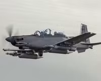 [ẢNH] Việt Nam quan tâm máy bay huấn luyện T-6 Texan II của Mỹ?